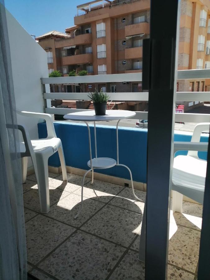 Hostal La Parada Hotell Huelva Exteriör bild