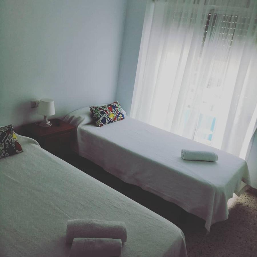 Hostal La Parada Hotell Huelva Exteriör bild