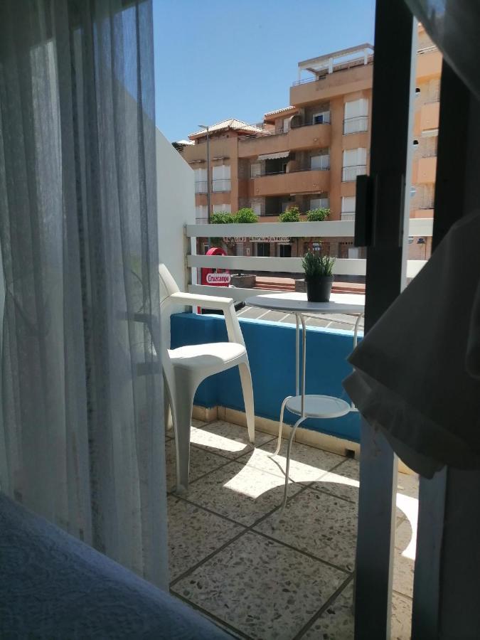 Hostal La Parada Hotell Huelva Exteriör bild